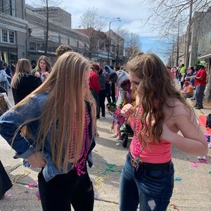 Meet your Posher, Alyssa